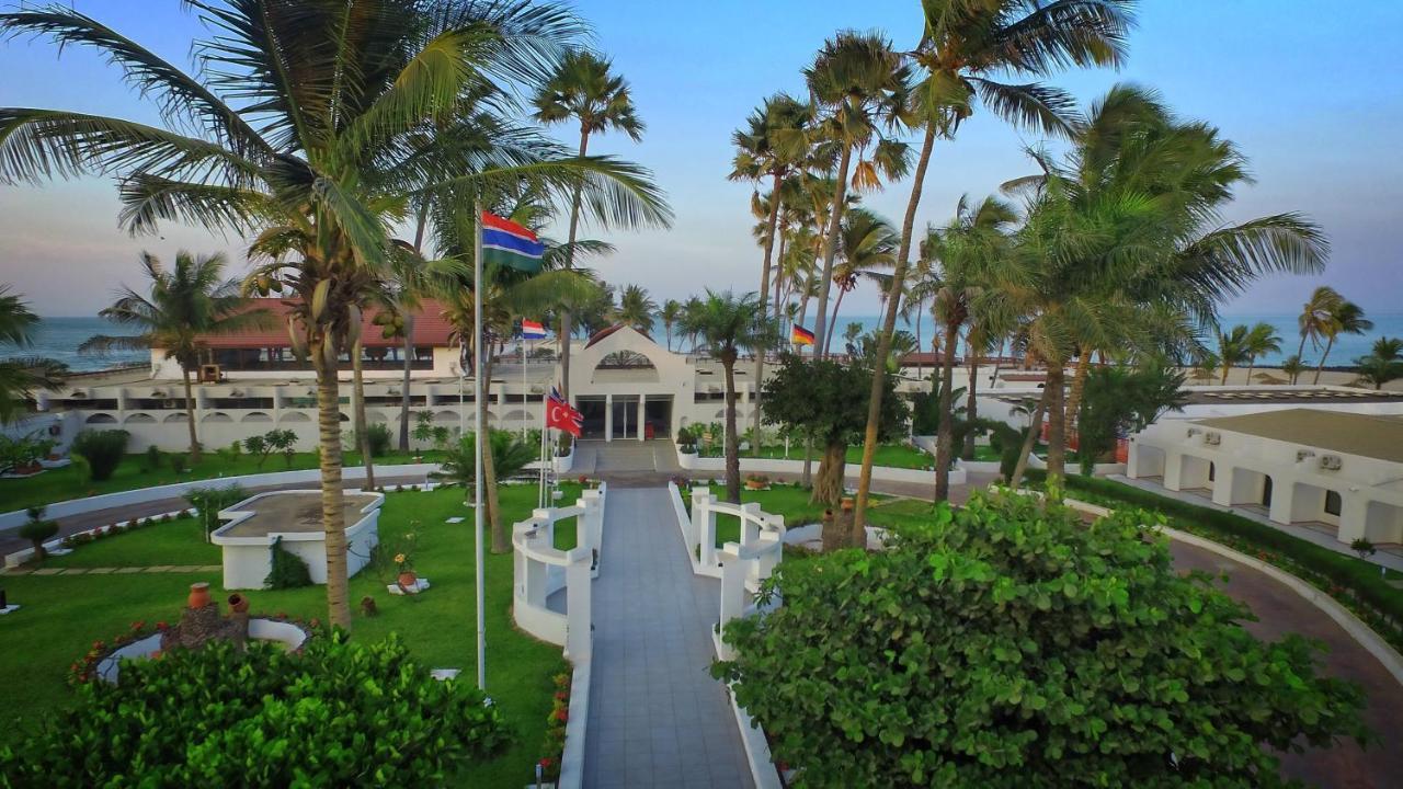 Bakau Sunbeach Hotel & Resort מראה חיצוני תמונה