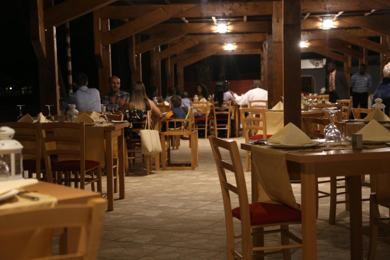 Bakau Sunbeach Hotel & Resort מראה חיצוני תמונה